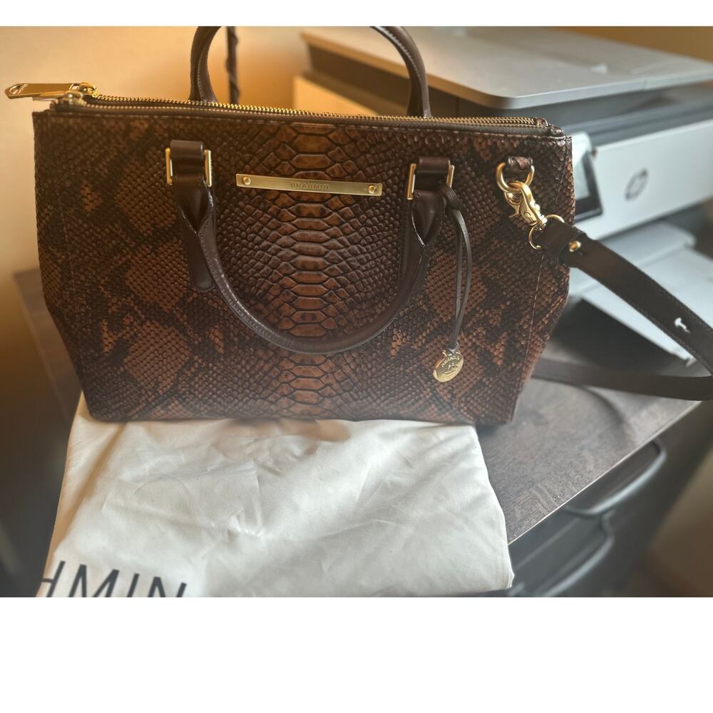NWOT BRAHMIN SNAKESKIN EMBOSSED LEATHER 2 WAY HANDBAG